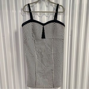 Black & white Stripe wiggle pencil dress